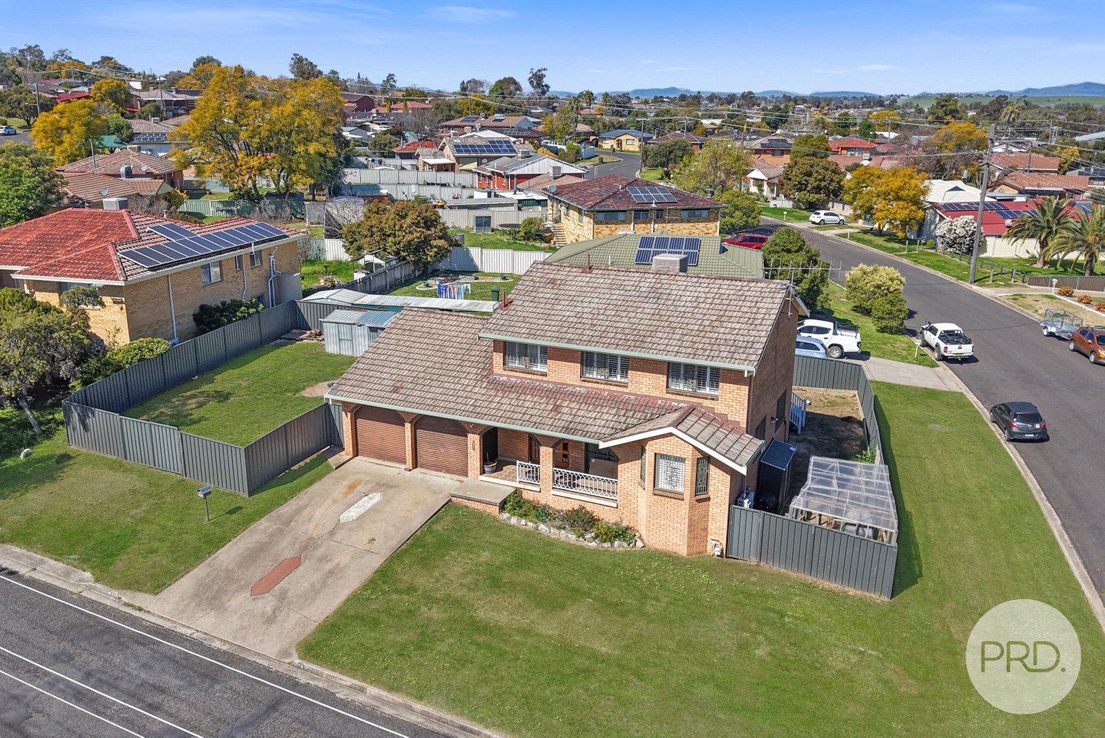 25 Jill Street TAMWORTH 4