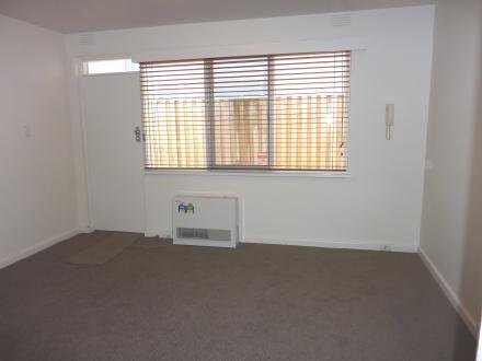 Gallery: 2/5 Joyce Street