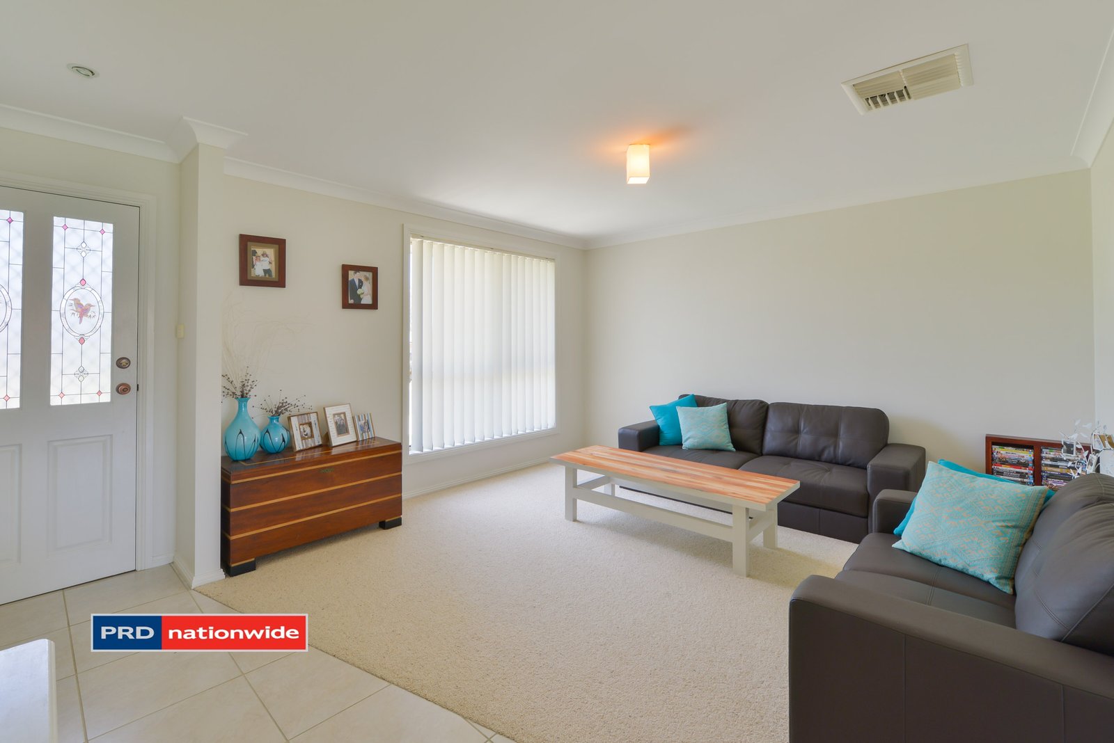 25 Karenvar Avenue TAMWORTH 2