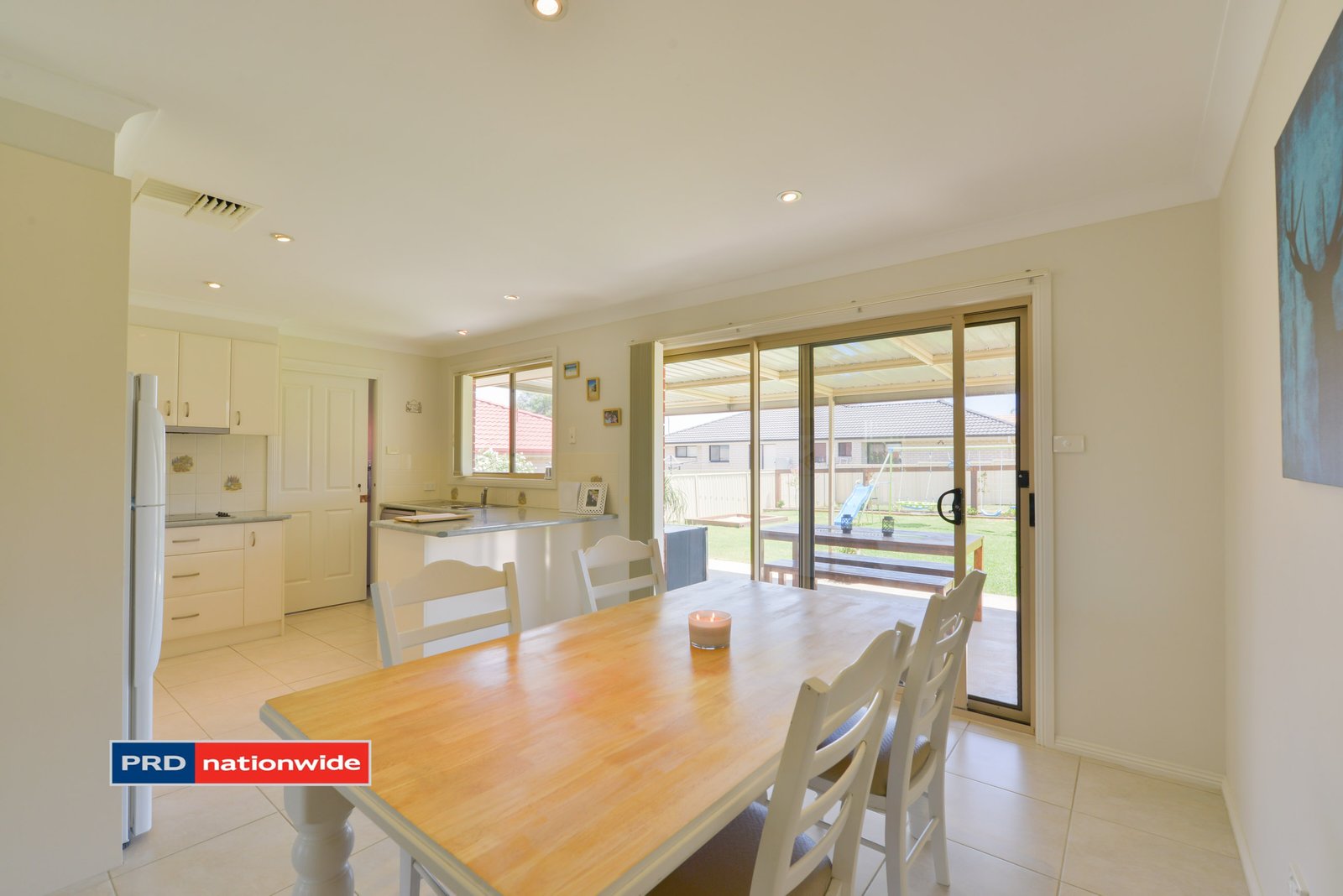 25 Karenvar Avenue TAMWORTH 5