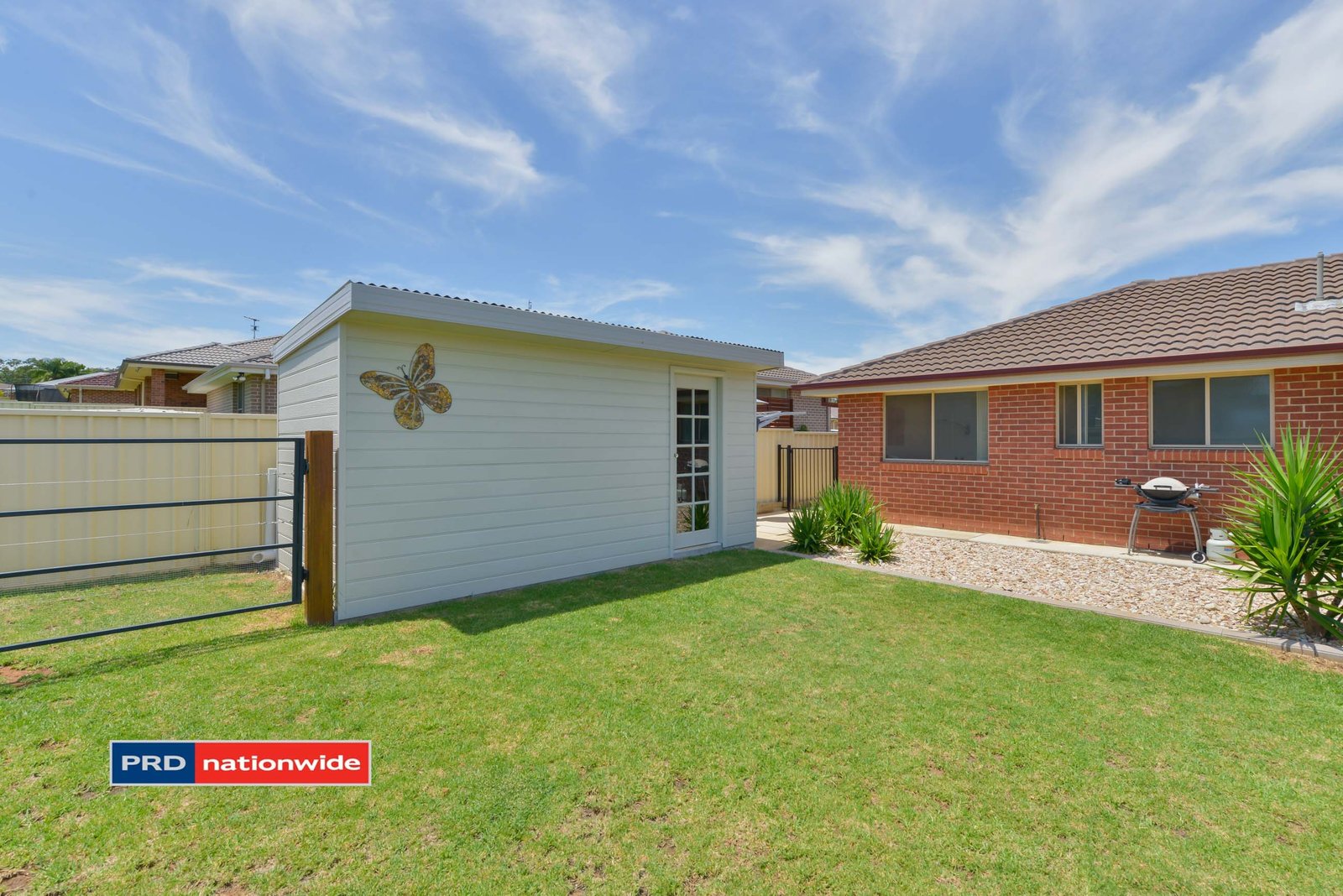 25 Karenvar Avenue TAMWORTH 21