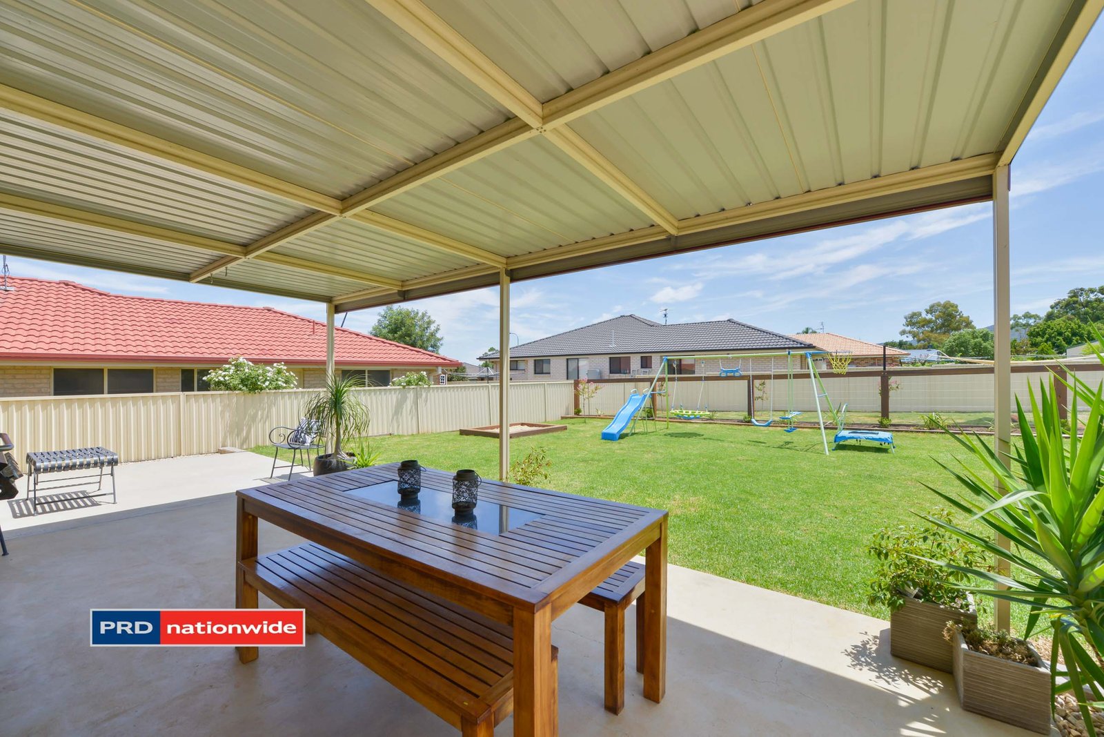 25 Karenvar Avenue TAMWORTH 23