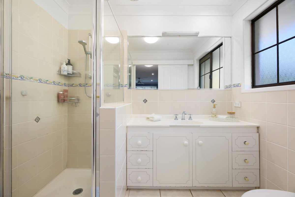 25 Karragata Court Tallebudgera 11