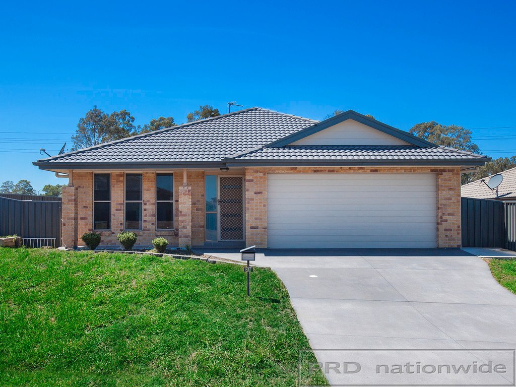 25 Kelman Drive CLIFTLEIGH 1