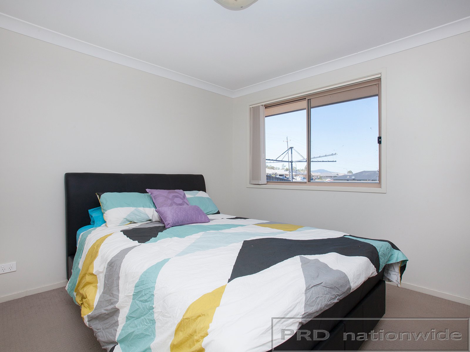 25 Kelman Drive CLIFTLEIGH 9