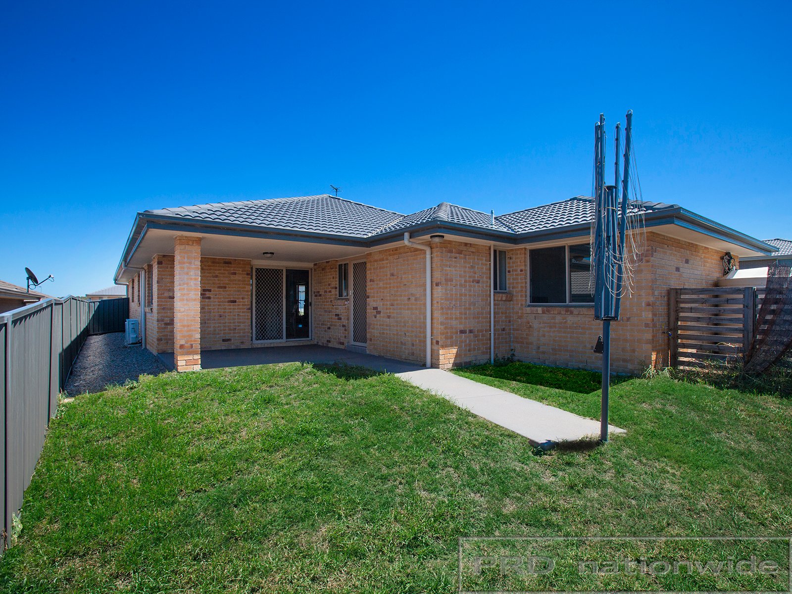 25 Kelman Drive CLIFTLEIGH 12