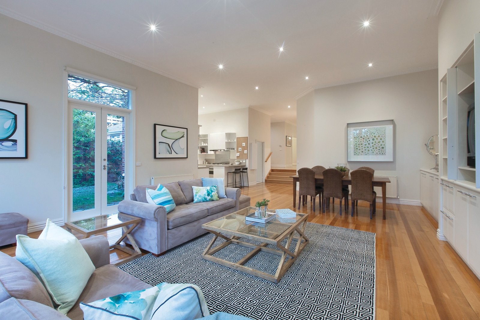 25 Kenmare Street, Mont Albert North, VIC