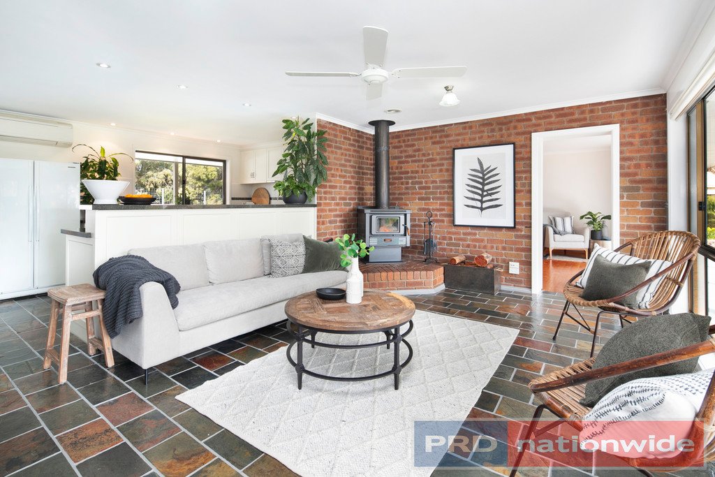 25 Kent Drive HADDON 4