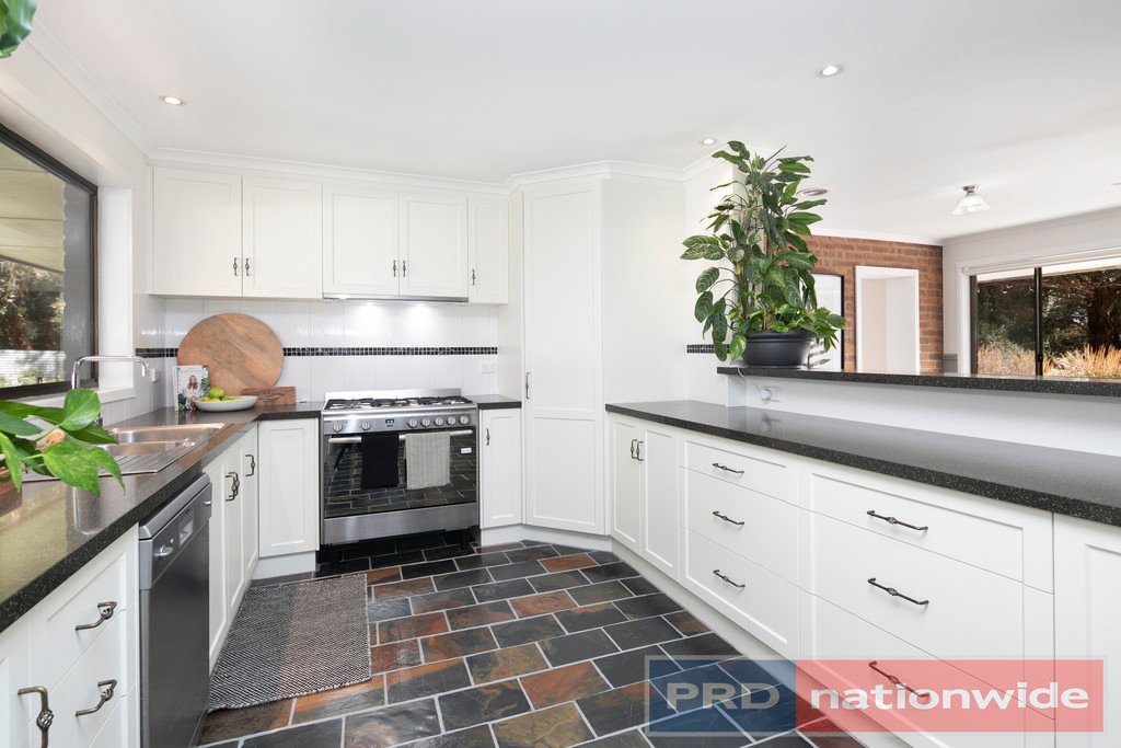 25 Kent Drive HADDON 7