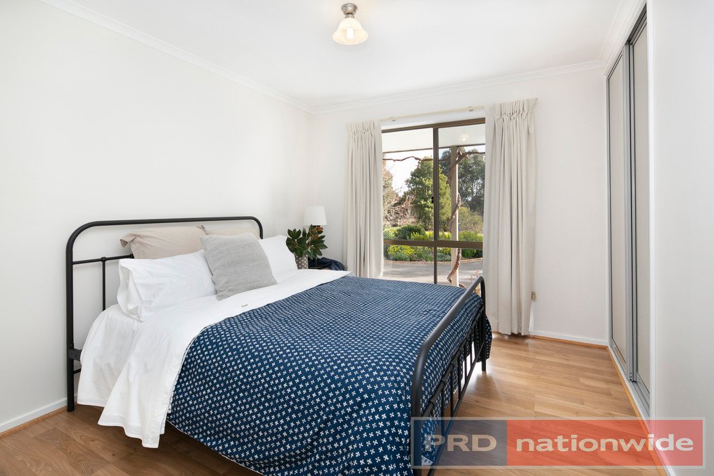 25 Kent Drive HADDON 8
