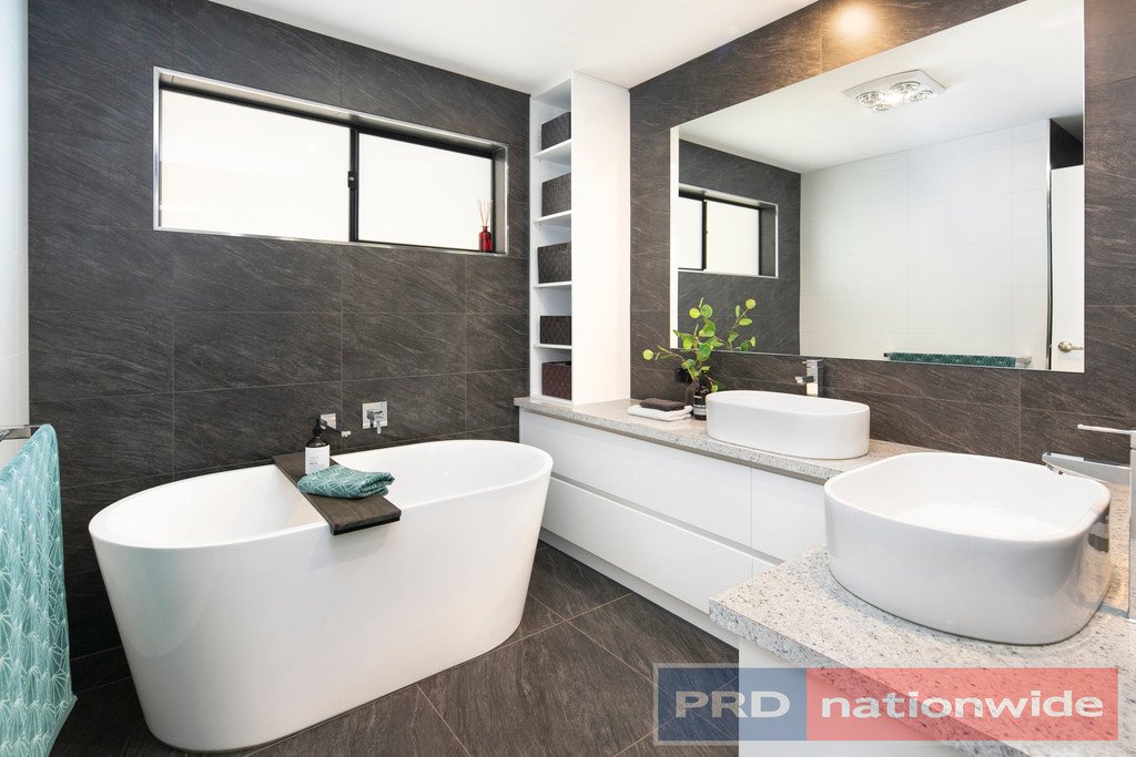 25 Kent Drive HADDON 10