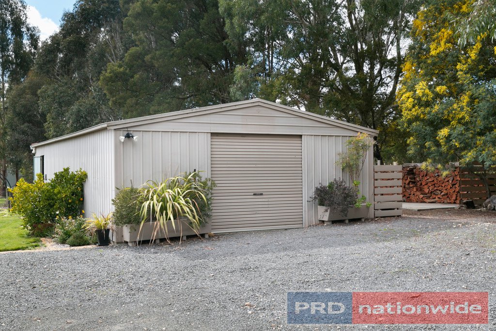 25 Kent Drive HADDON 18