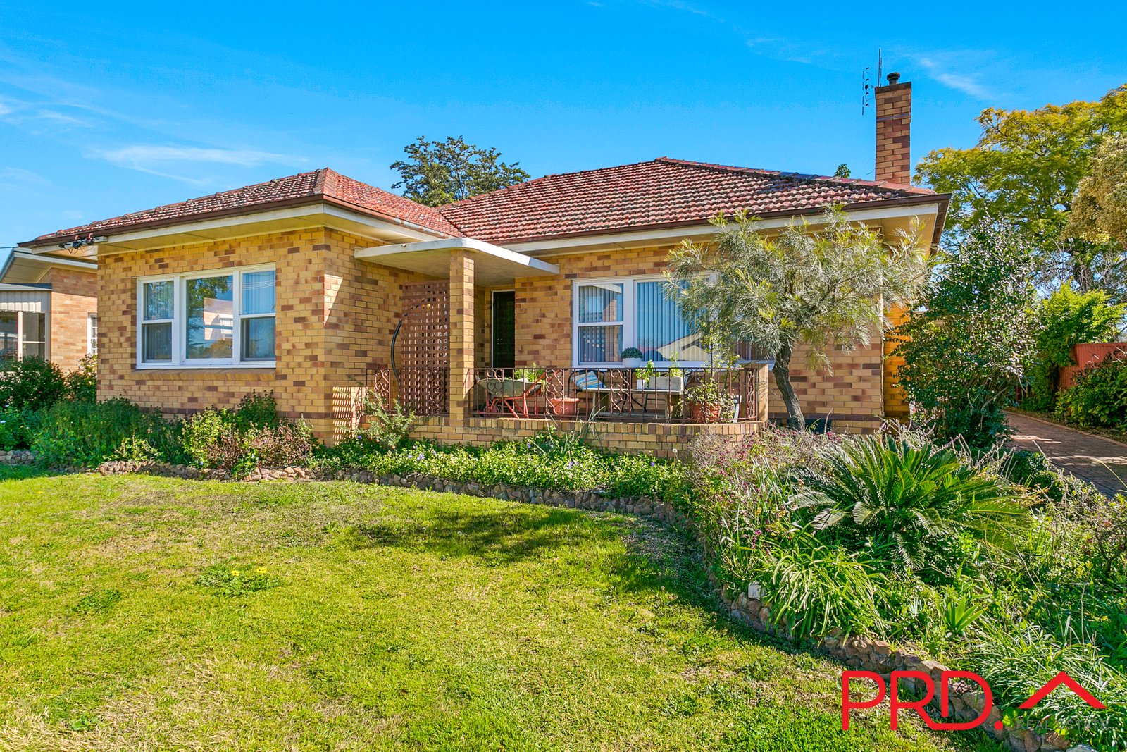 25 Kent Street TAMWORTH 3