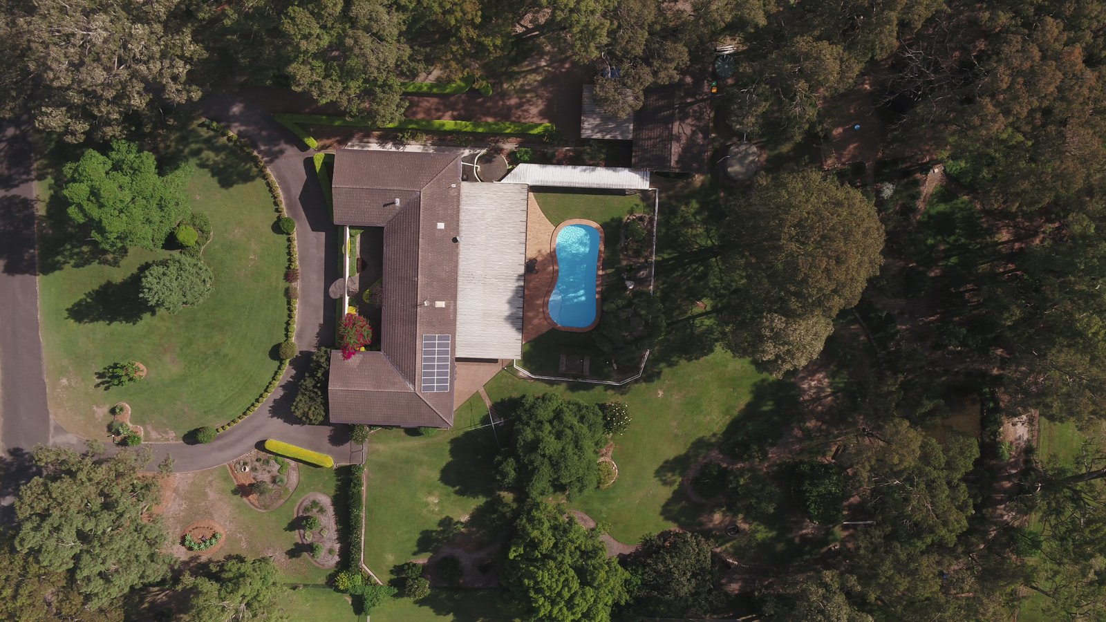 25 Killarney Street THORNTON 4