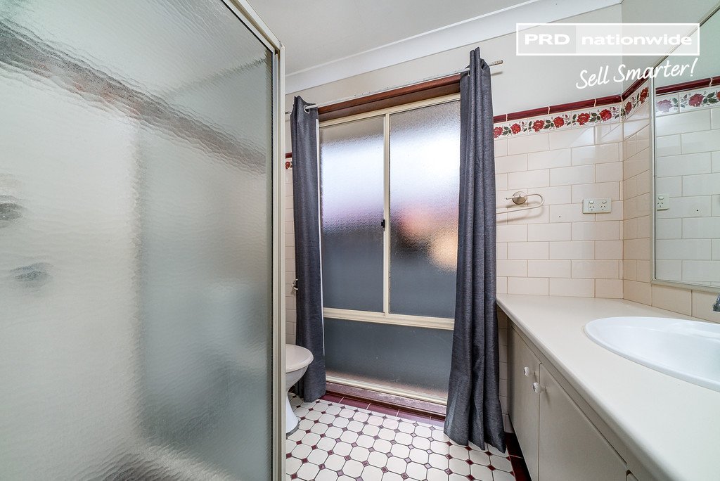 25 Kimberley Drive TATTON 6