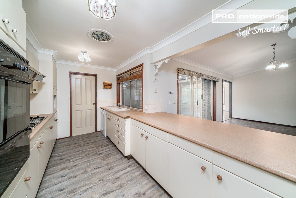 25 Kimberley Drive TATTON 8