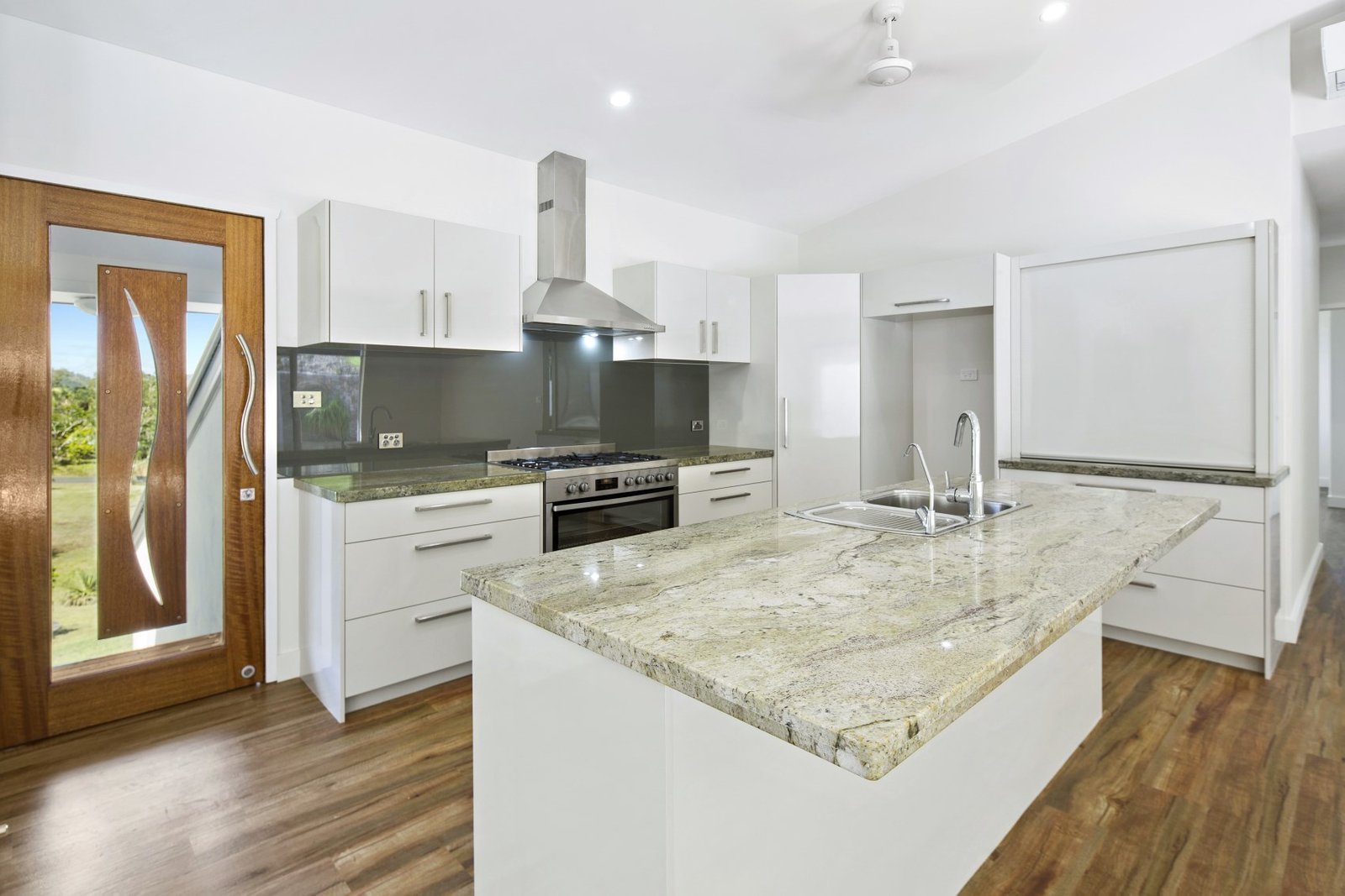 25 Kookaburra Drive CANNON VALLEY 2