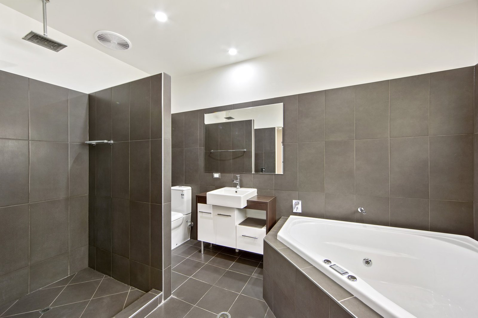 25 Kookaburra Drive CANNON VALLEY 12