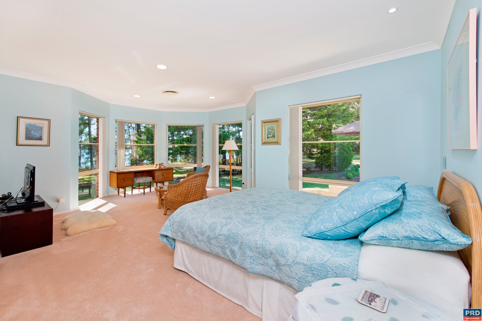 25 Lake View Crescent WEST HAVEN 12