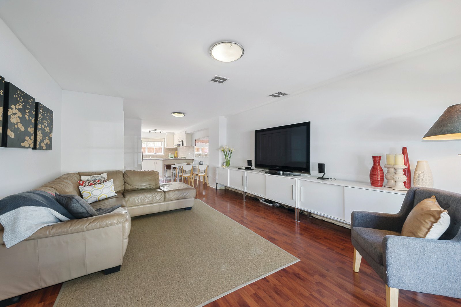 25 Lalor Street, Port Melbourne, VIC