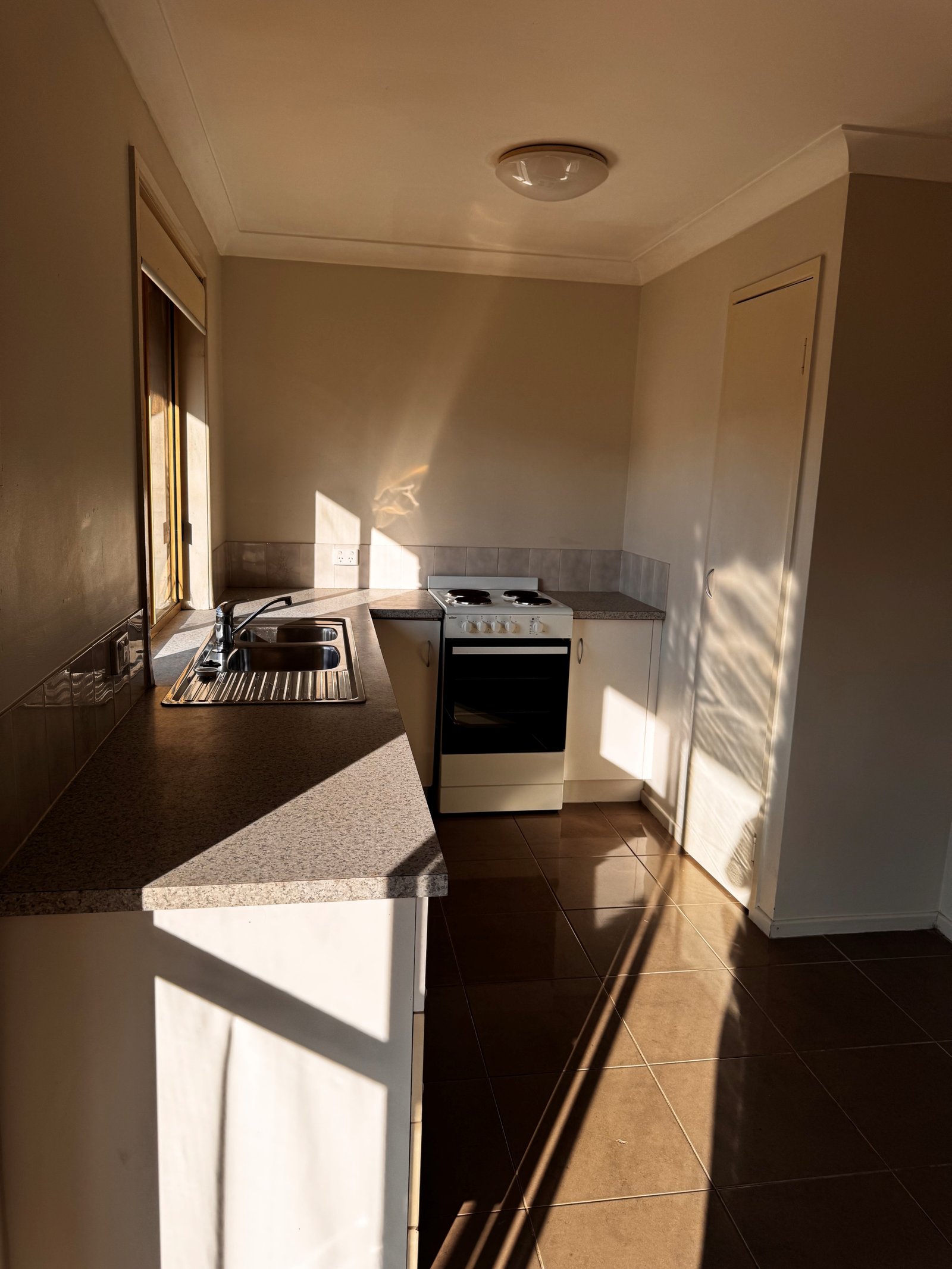 25 Latrobe Street TANNUM SANDS 17