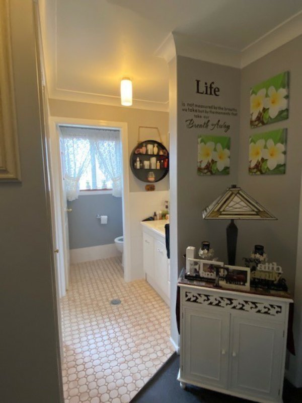 25 Laurel Ave  ORANGE 14