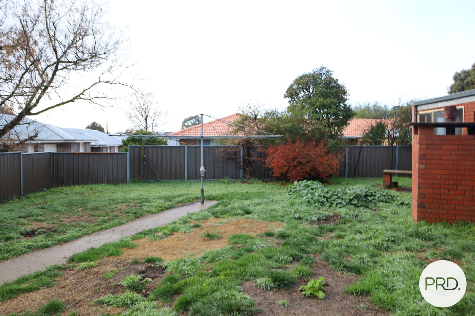 25 Lawson Crescent ORANGE 21