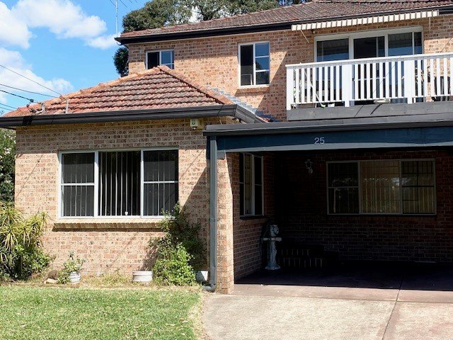 25 Lawson Street SANS SOUCI 1