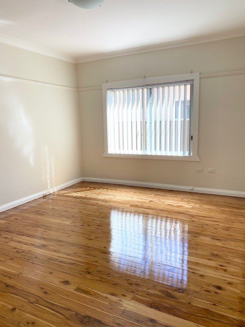 25 Lawson Street SANS SOUCI 10