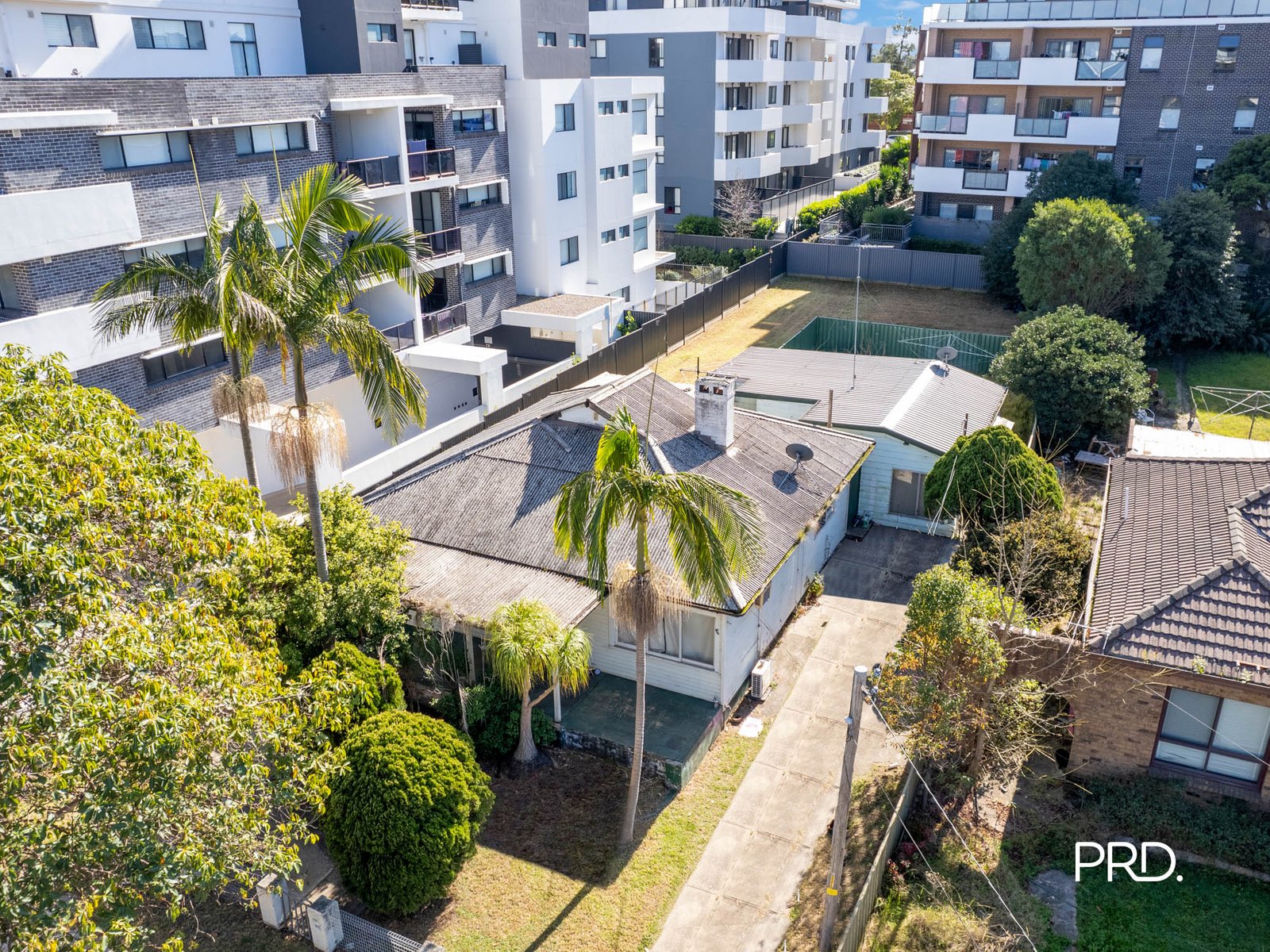 25 Lethbridge Street PENRITH 4