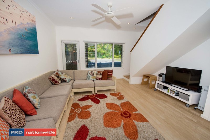 2/5 Lillian Street SHOAL BAY 3