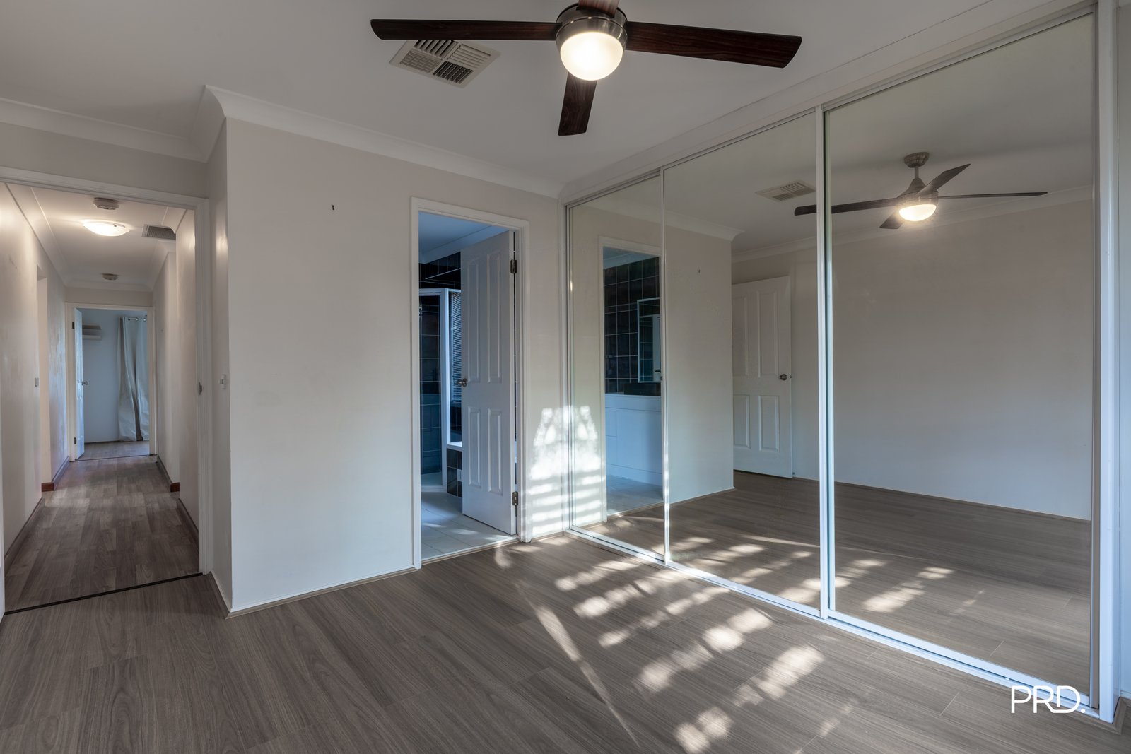 25 Linara Cct  Glenmore Park 6