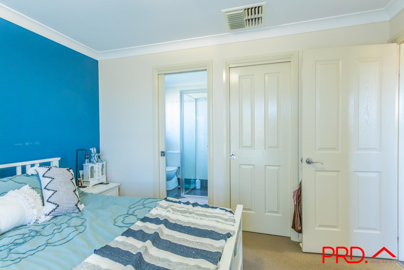 25 Lindsay Road TAMWORTH 4