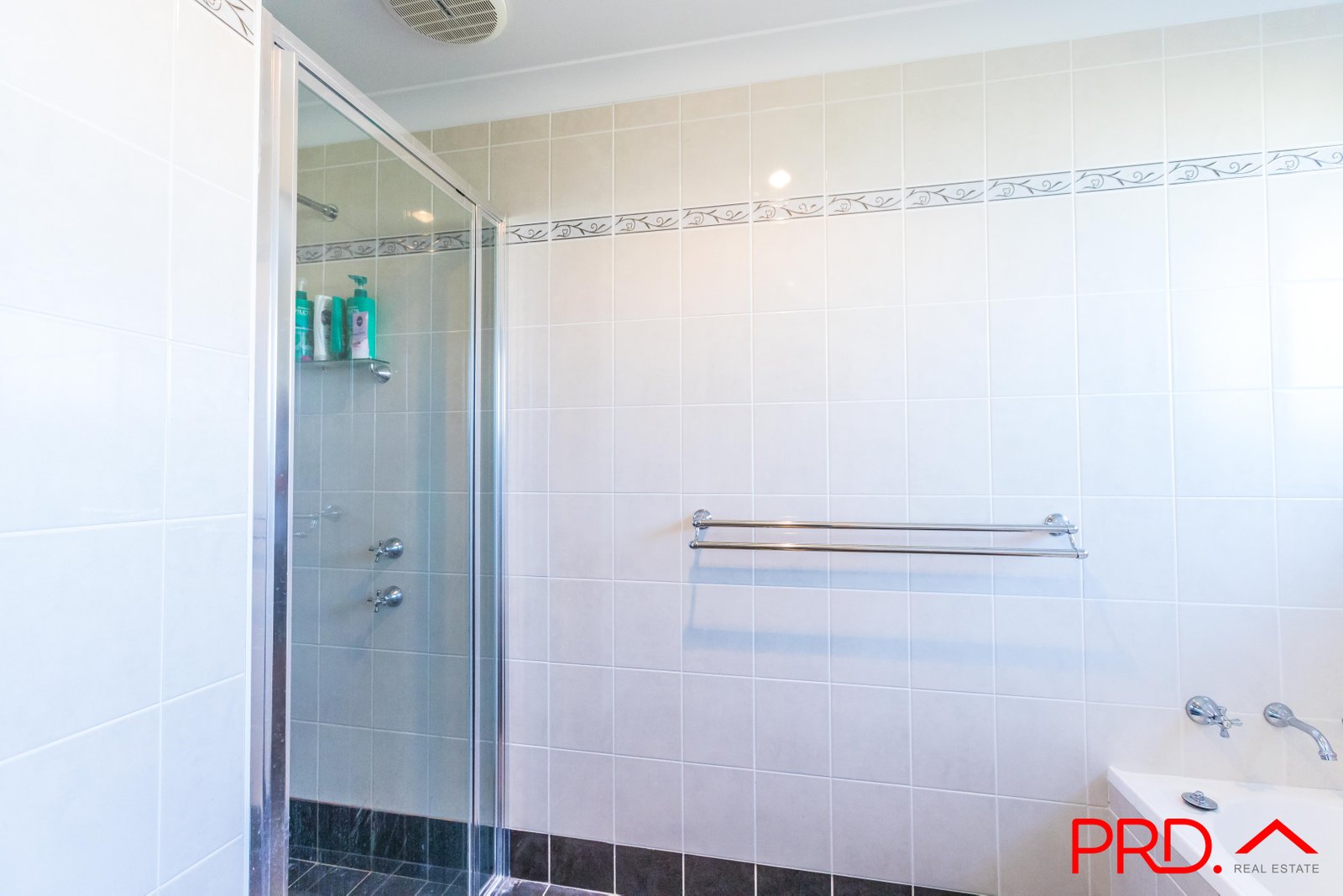 25 Lindsay Road TAMWORTH 12