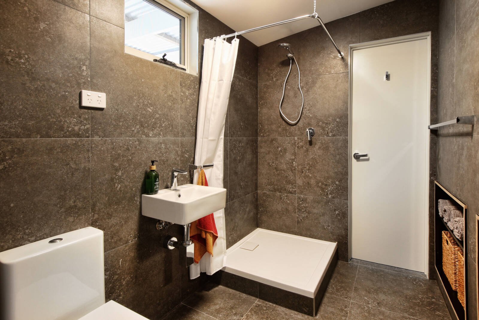 Real Estate and Property in 25 Lowden Close, Lancefield, VIC