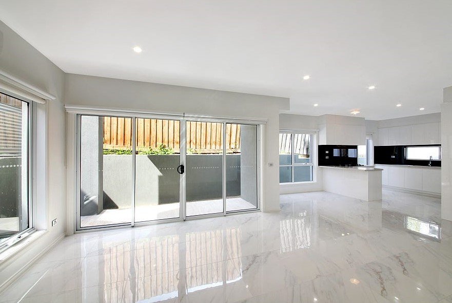 Gallery: 2/5 Lucerne Street