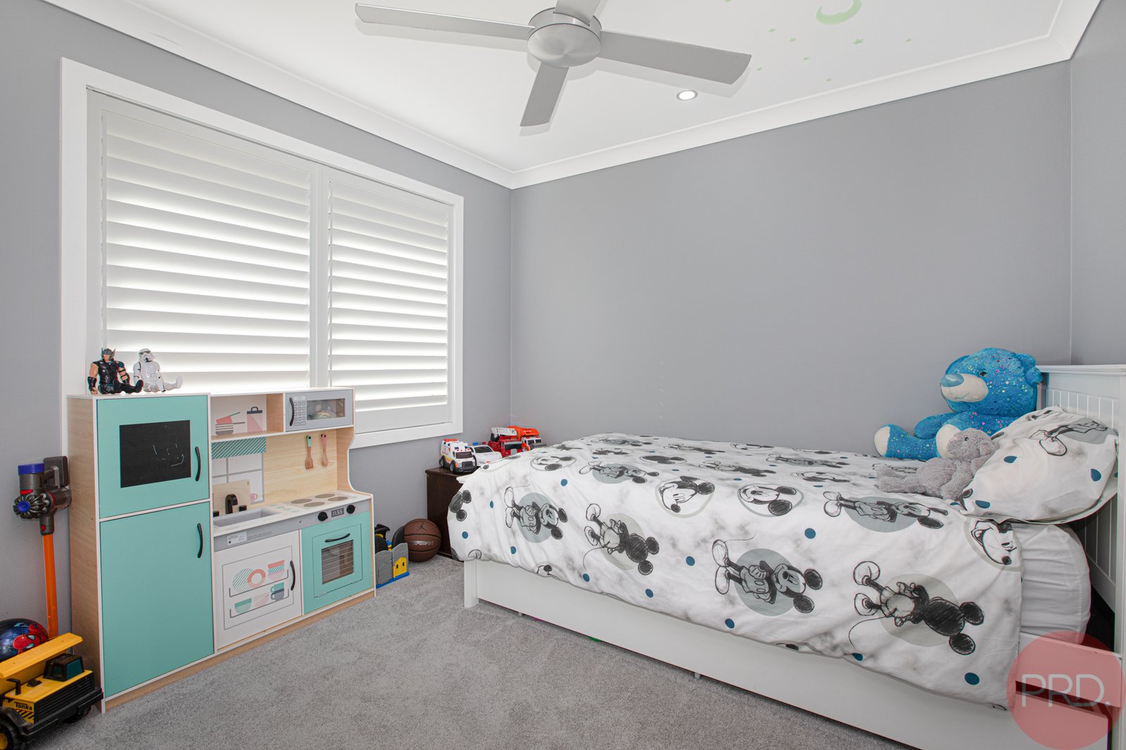 25 Lycett Close METFORD 12