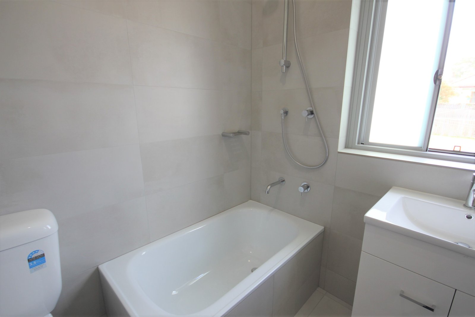 25 Lynesta Street BEXLEY NORTH 4