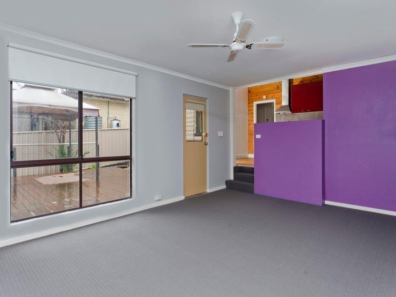 25 Mahon Avenue KENNINGTON 4