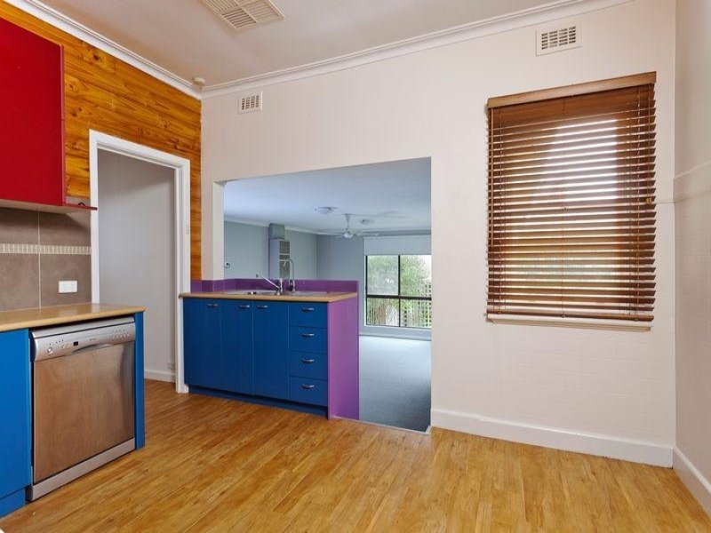 25 Mahon Avenue KENNINGTON 5