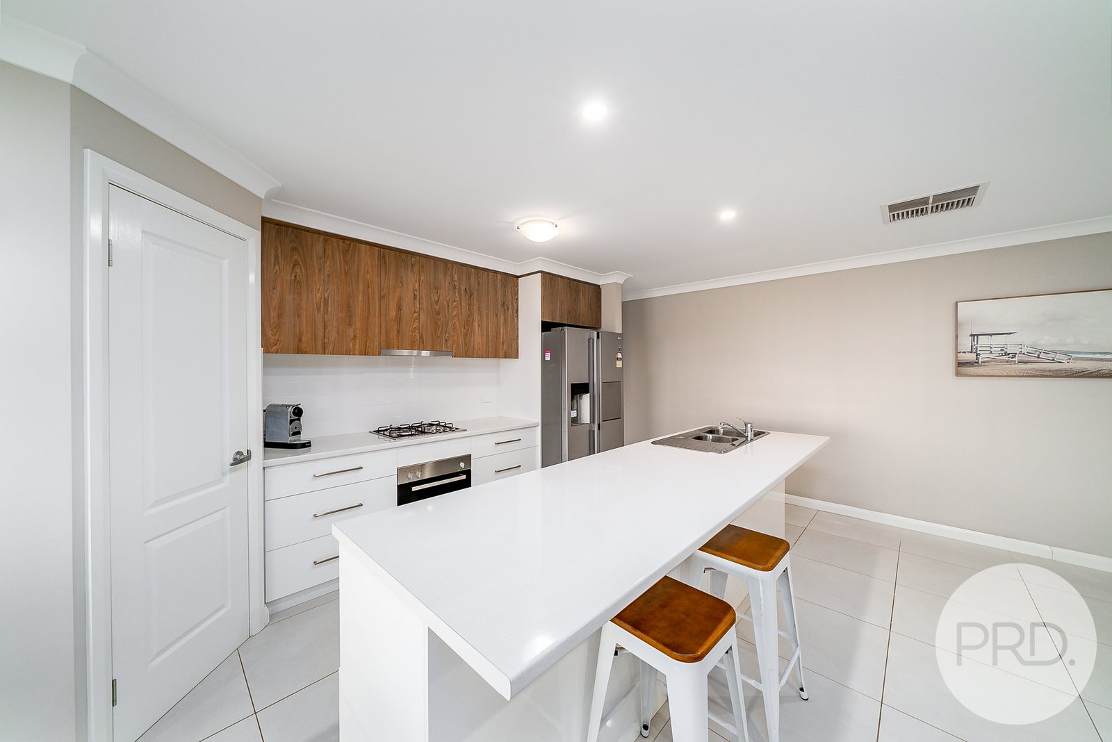 25 Maitland Drive ESTELLA 6