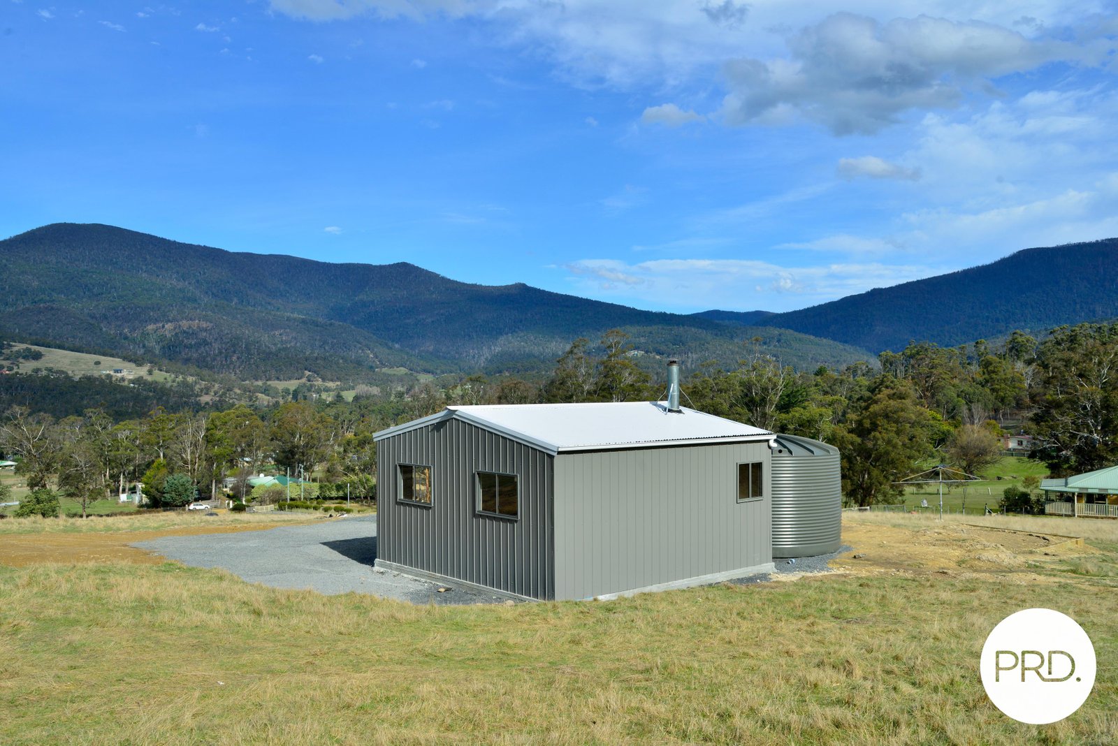 25 Mapley Road LACHLAN 4