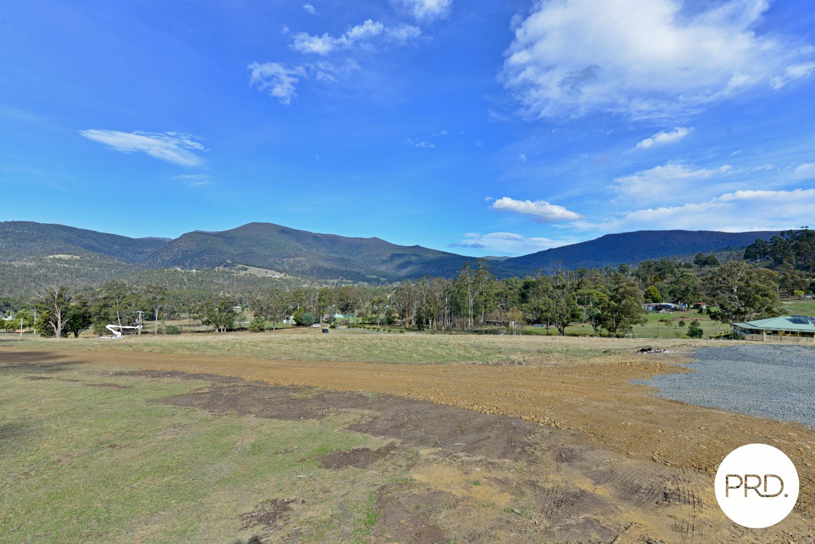 25 Mapley Road LACHLAN 13
