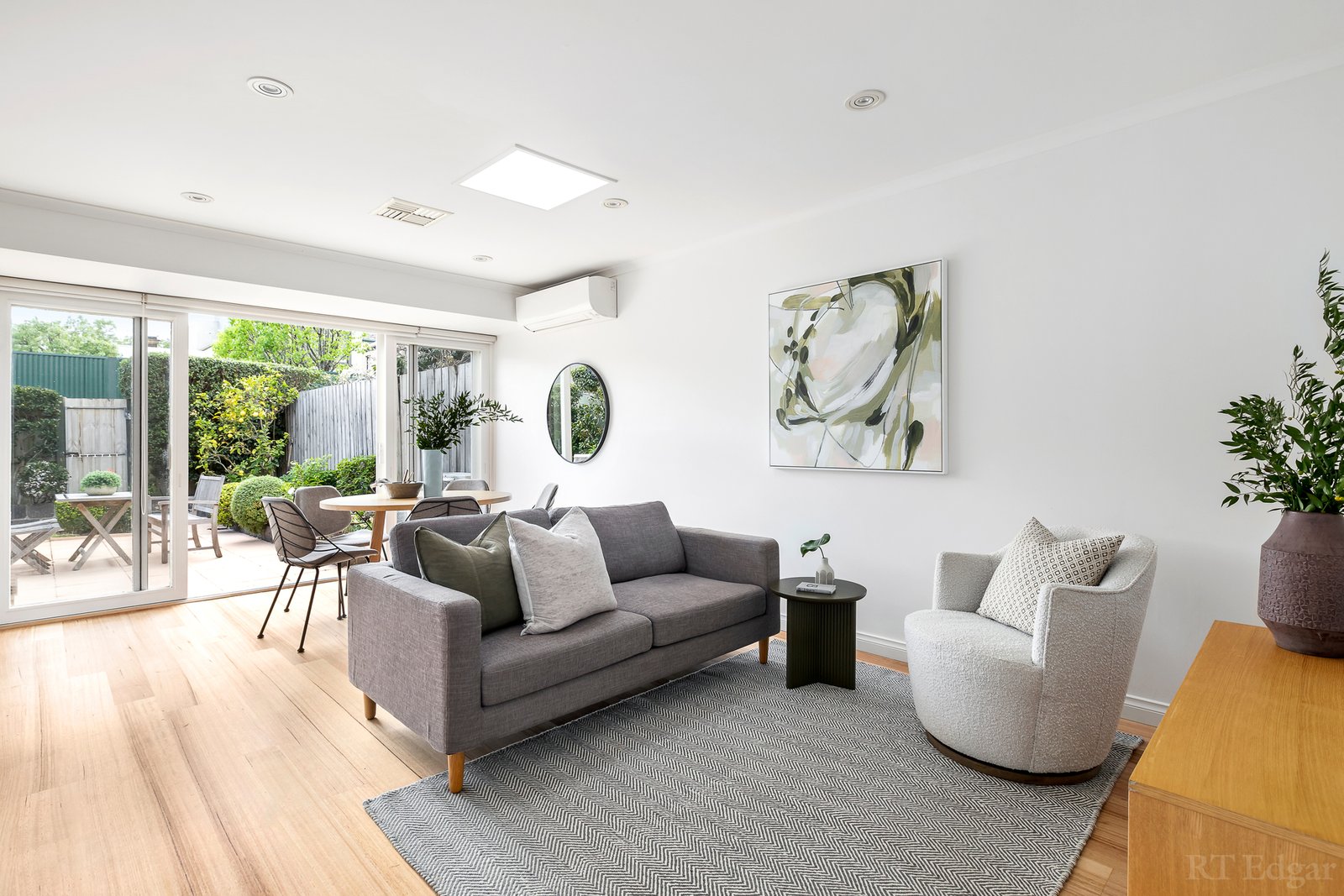Real Estate and Property in 25 May Road, Toorak, VIC