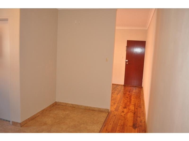 2/5 McCourt Street WILEY PARK 3