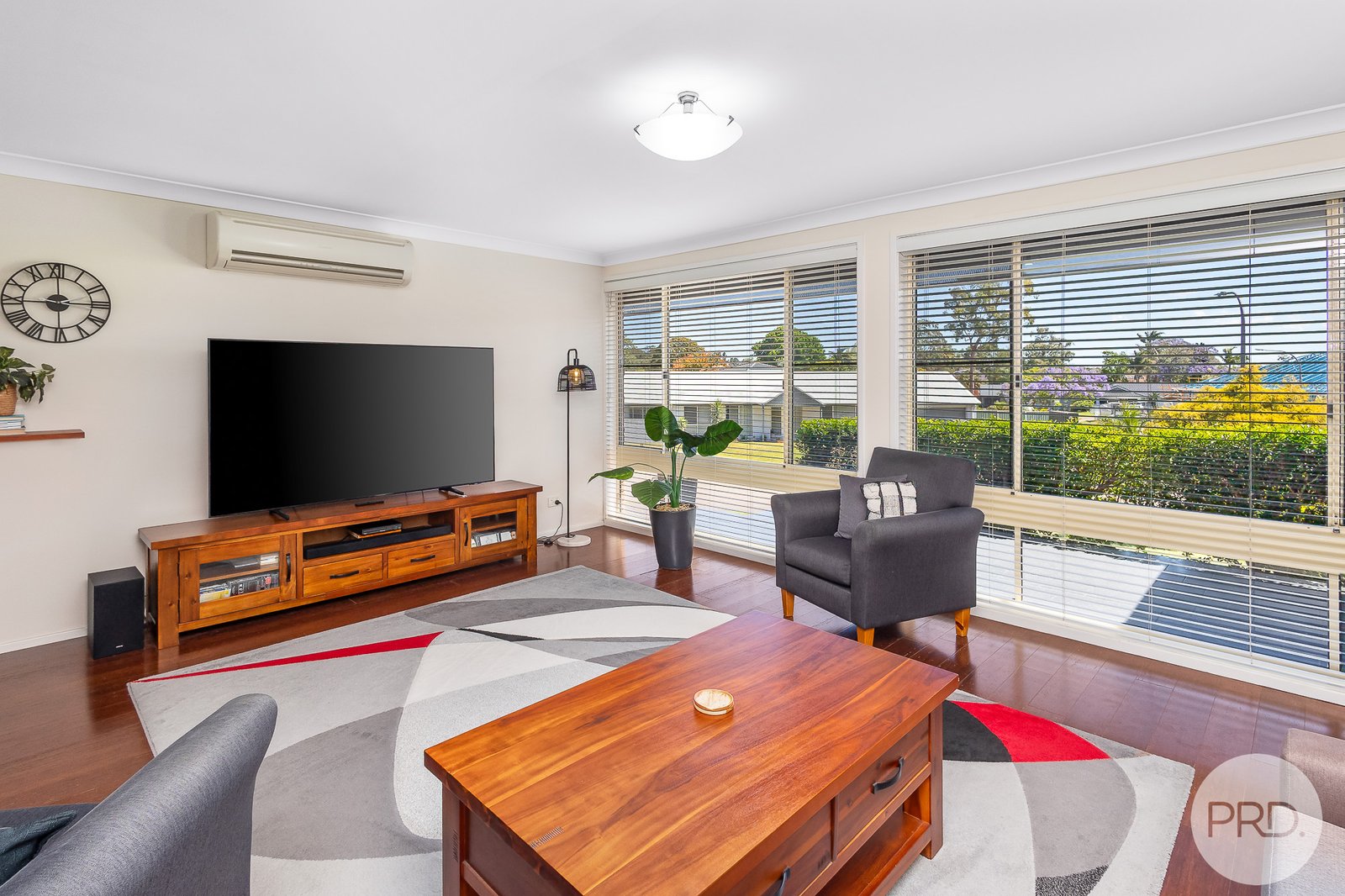 25 Midshipman Circuit CORLETTE 6