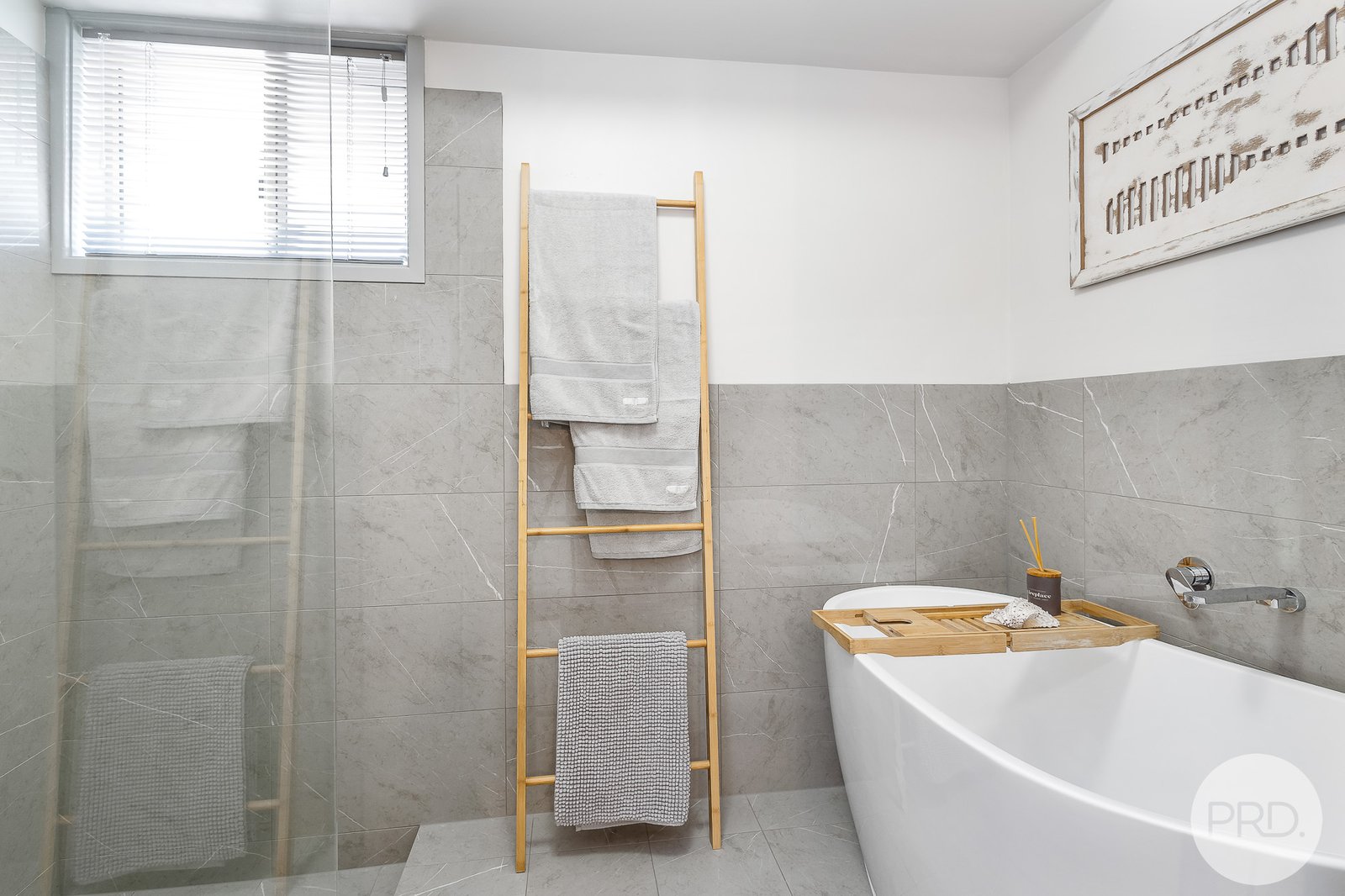 25 Midshipman Circuit CORLETTE 18