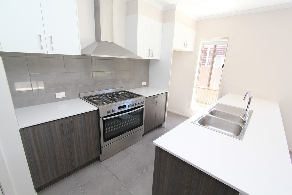 25 Millicent Place BALLARAT EAST 4