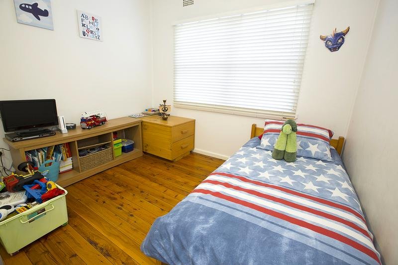 25 Mitchell Street SOUTH PENRITH 6