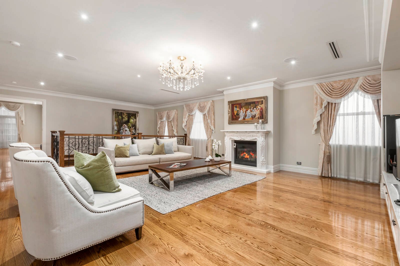 Real Estate and Property in 25 Mont Albert Road, Canterbury, VIC